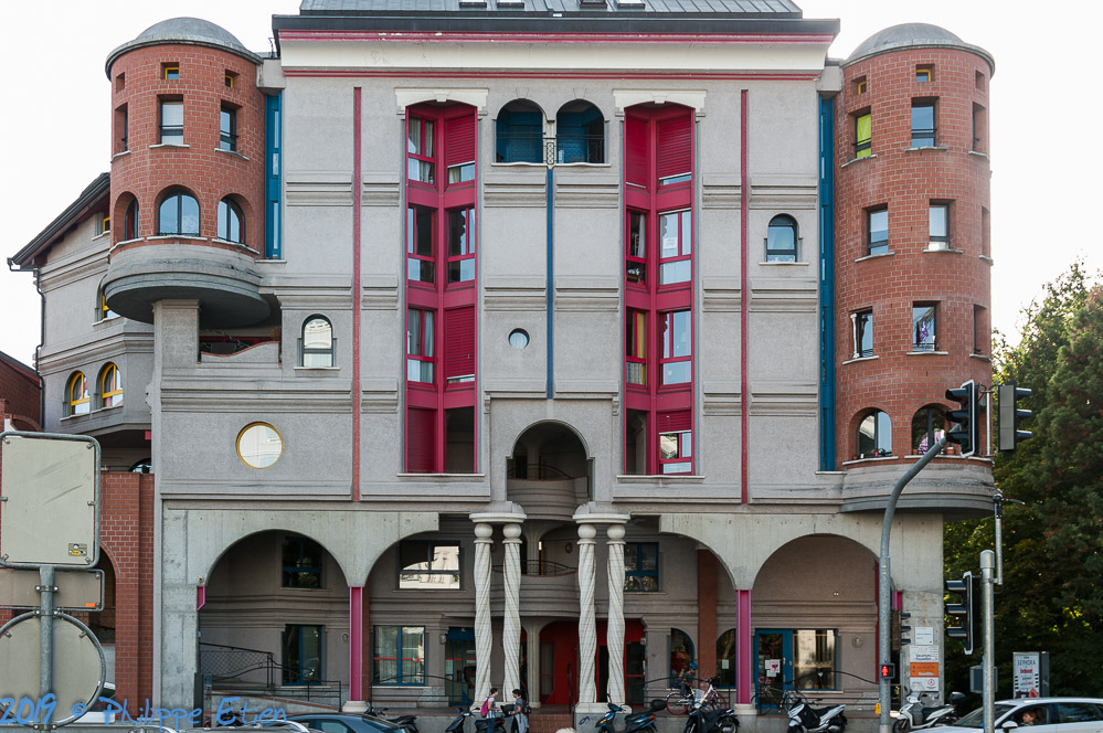 Geneve Les Grottes 005